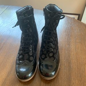 Unity In Diversity Lulu Patent Leather Combat Boots Women’s Size 10